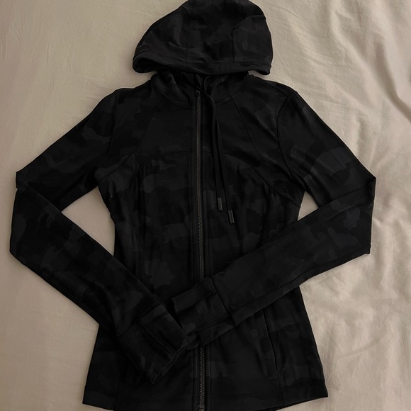 Lululemon Nulu Define Jacket - Picture 2 of 4